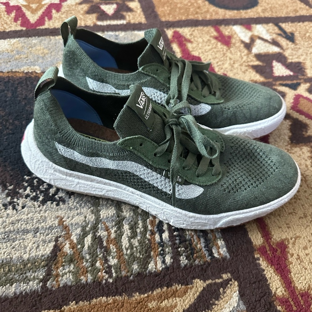 VANS ULTRARANGE